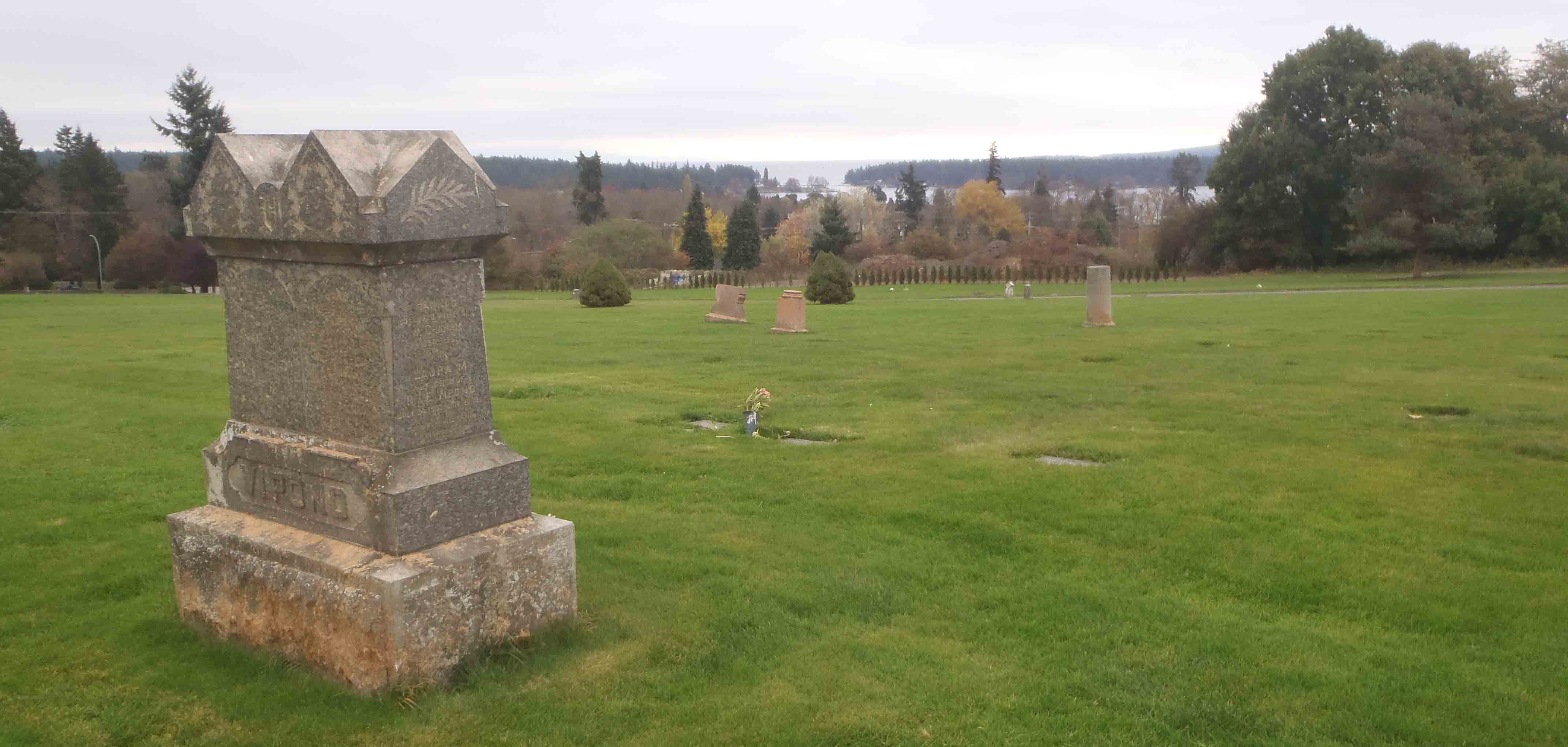 Bowen Road cemetery view